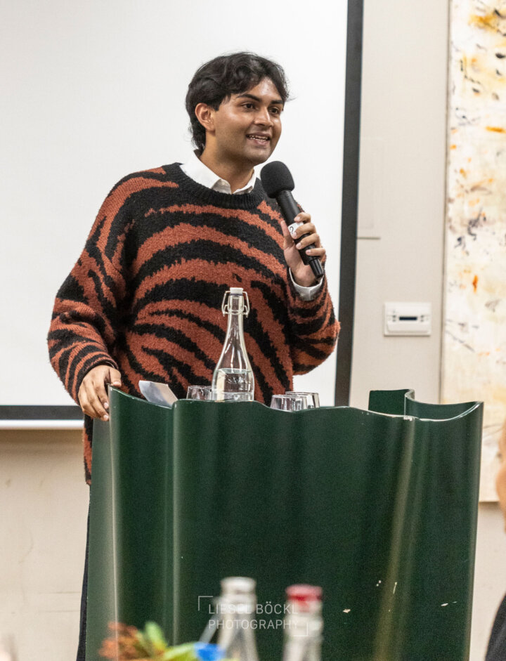 Dev Sharma at Big Food vs The People