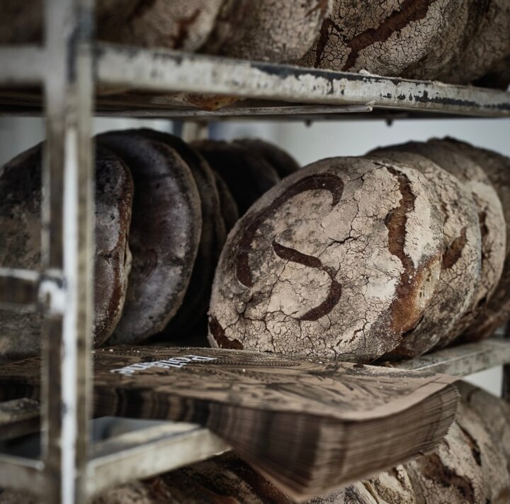 Poilane sourdough - instagram